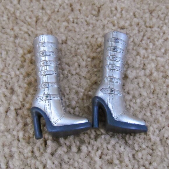 VINTAGE | 2001 MGA Bratz  doll - Picture 8 of 9